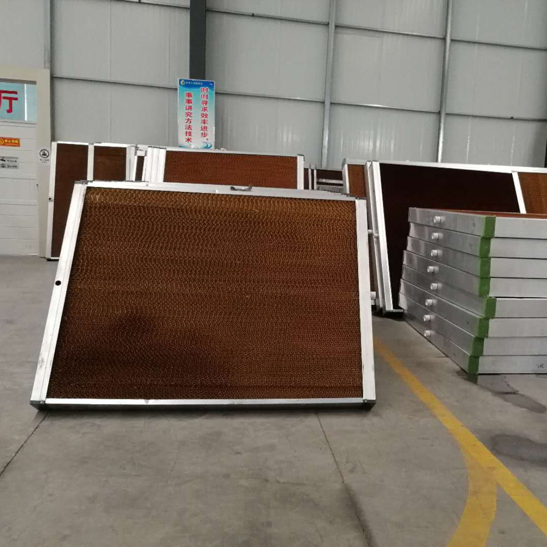 4 - 8.5m Raising Poultry Chicken Cage Battery Control With Auto Egg Collector