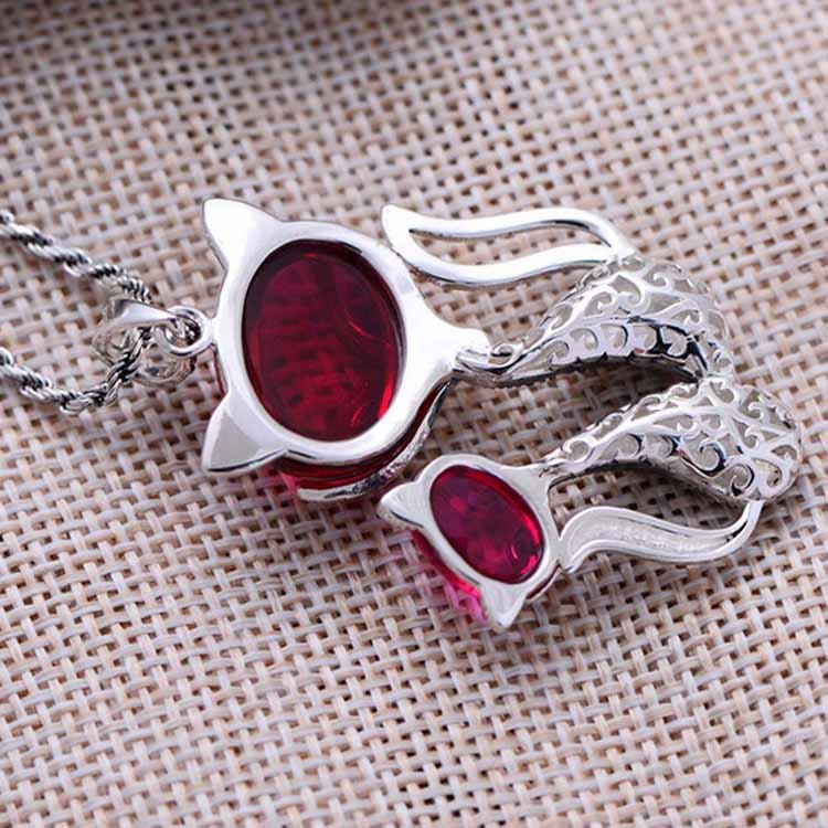 Women Sterling Silver Marcasite Synthetic Ruby Double Fox Retro Necklace(XH057430)