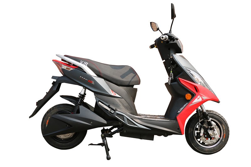 2018 Popular Fashion Style 60V 32AH 800W E Scooter Made for Comfort and Performance