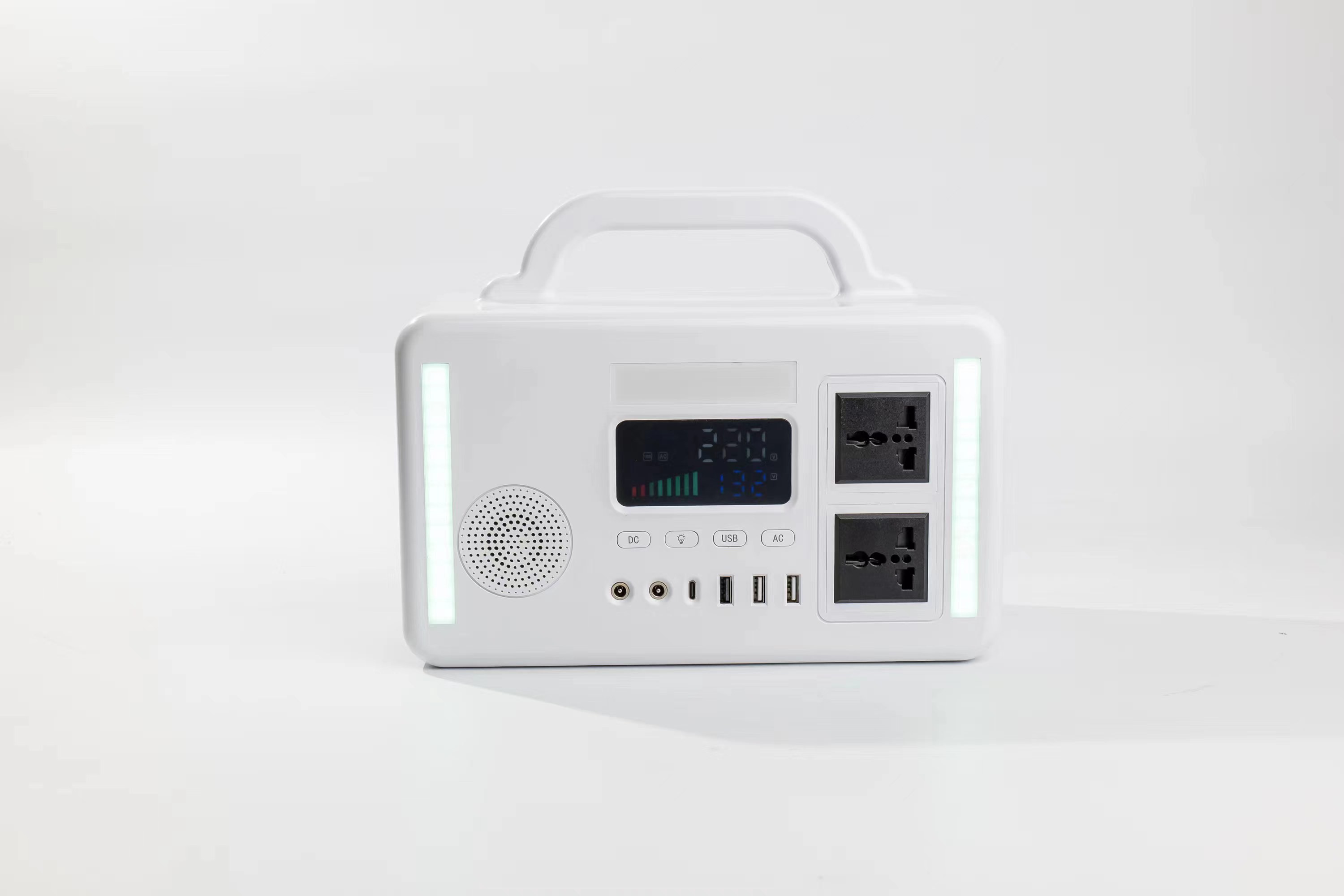 300 Watt Solar Portable Power Station 220V AC Ouput Rechargeable LifePO4 Battery For Outdoor Camping