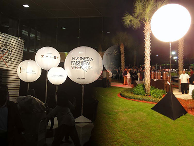 4.2m 2000W Inflatable Led Light With Halogen Decoration Balloon Lamp
