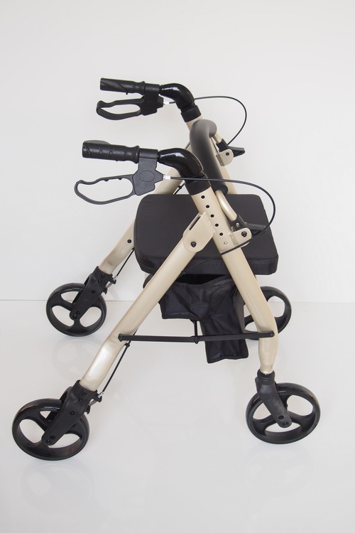 ALUMINUM ROLLATOR(LOADAGE:300POUNDS)