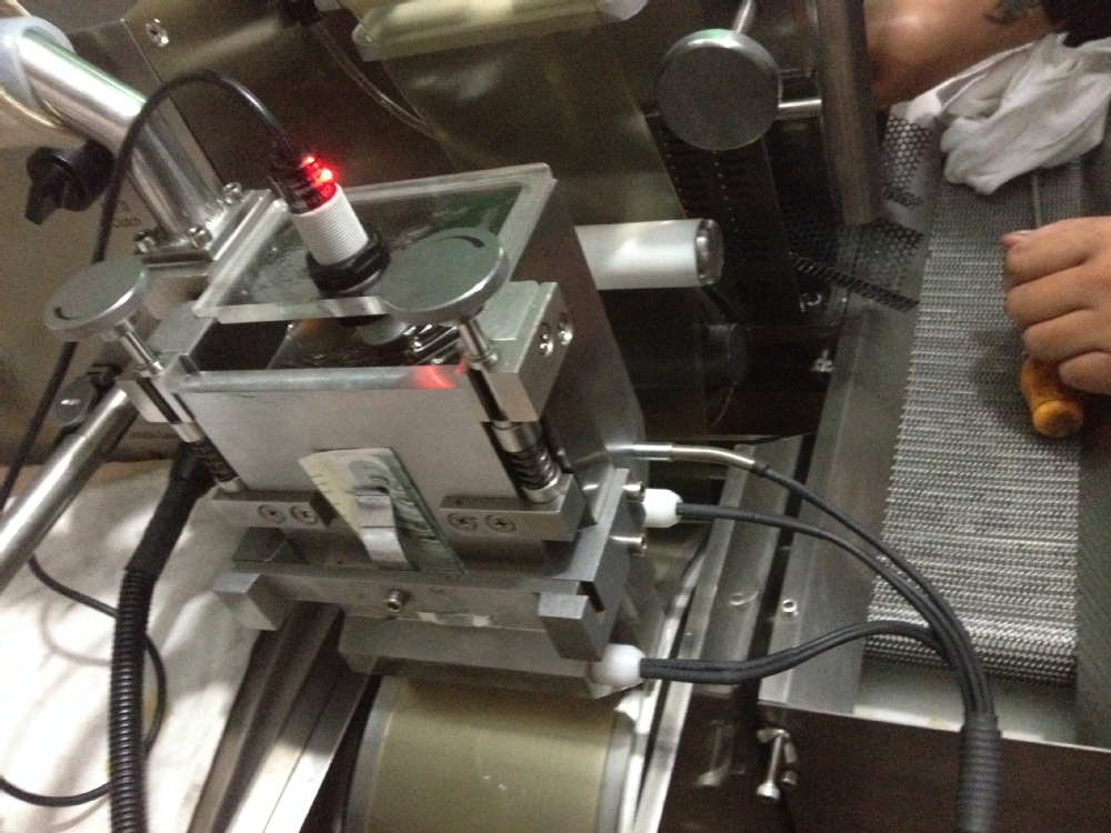 Spreader box and Die roll Copper Capsule encapsulation Filling Machine Parts