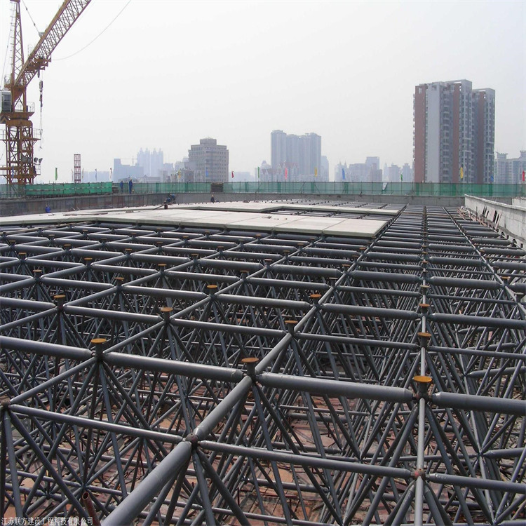 Q235 High Strength Tubular Steel Roof Truss Square Aluminum Truss Punching