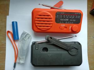 Wholesale Outdoor Emergency Solar Hand Crank Radio ABS LED Support 2800MAh Battery from china suppliers