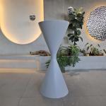Shopping Mall Resin Fiberglass Artificial Flower Planters For Indoor Outdoor