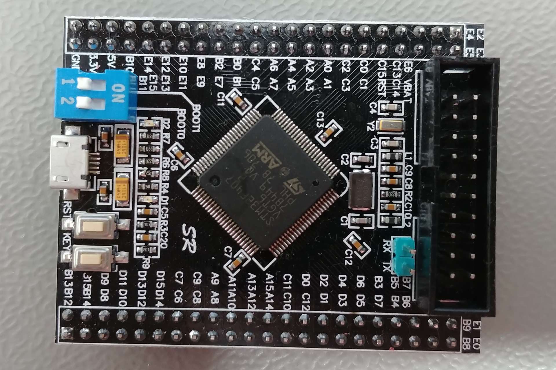 XILINX XC6SLX100T-2FGG676C Semiconductor Tools Buy Electronic Components integrated circuits XC6SLX100T-2FGG676C
