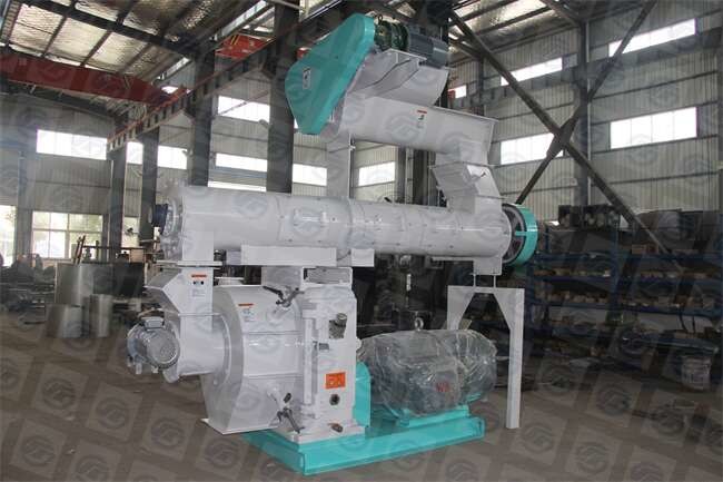 2 To 6 Tons/Hr Small Ring Die Pellet Mill Chicken Feed Pellet Making Machine