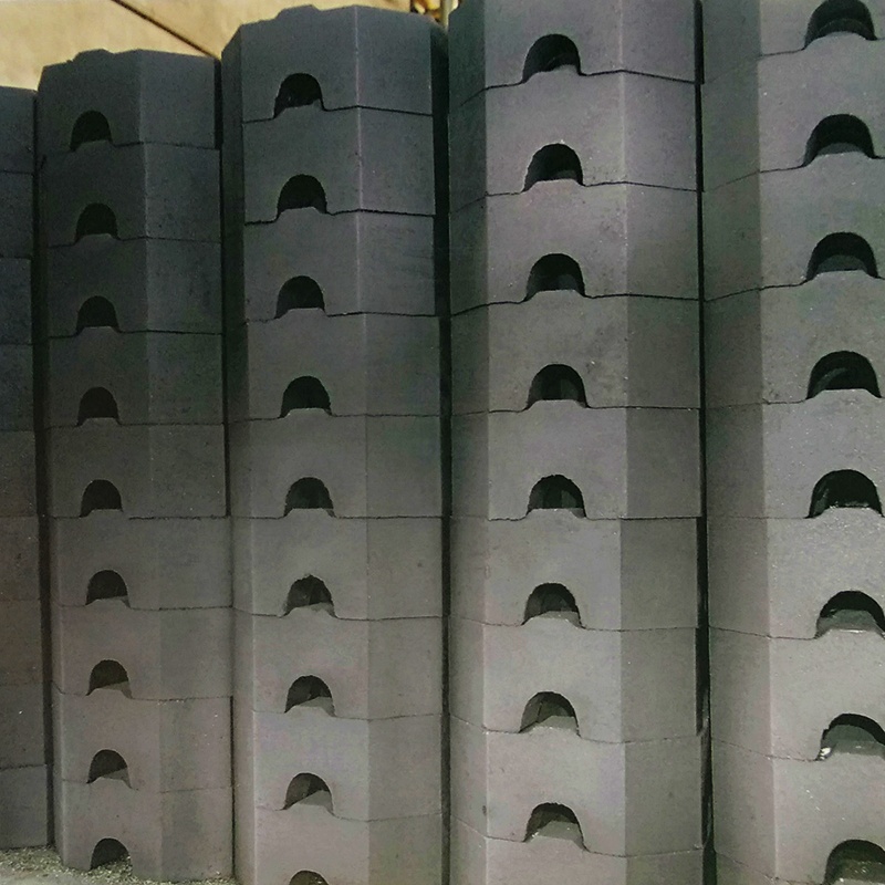 Apparent Porosity/% 16%-18% High Pressure Molding for Customized Size Chromite Brick