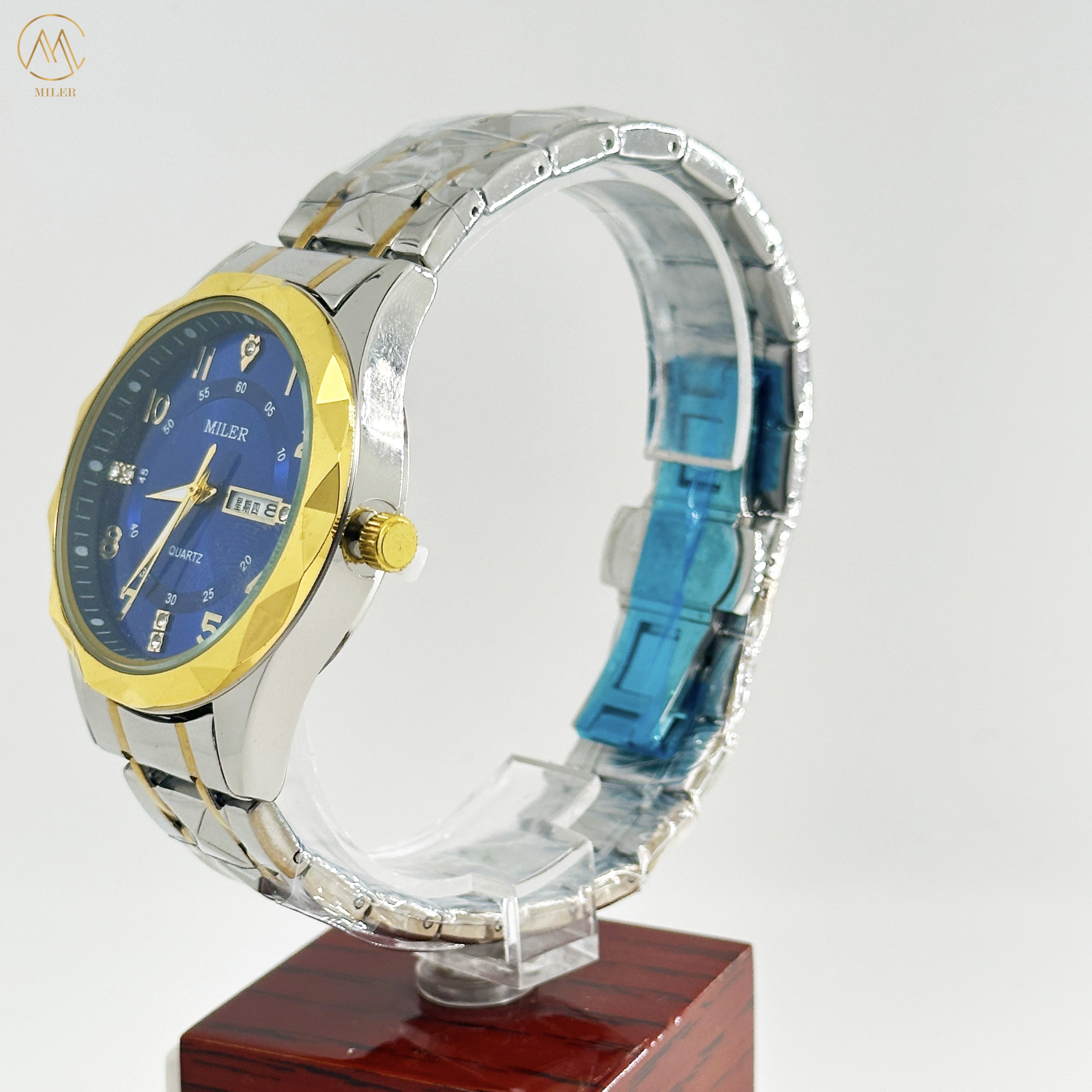 Luxury Stainless Steel Strap Band Wrist Watches Business Watch Quartz Waterproof Fashion Watch