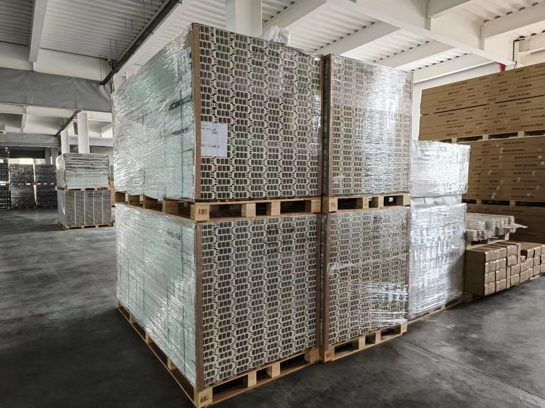 25000 KG Automatic WPC Kitchen Board Extrusion Line2 for Wide Door Production Needs