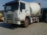 6X4 howo concrete truck mixer T5G ZZ1257N404HD1 RHD 14 cubic meters for vietnam