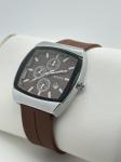 Exquisite stylish Quartz Wrist Watch With Luminous Hands Band For Men