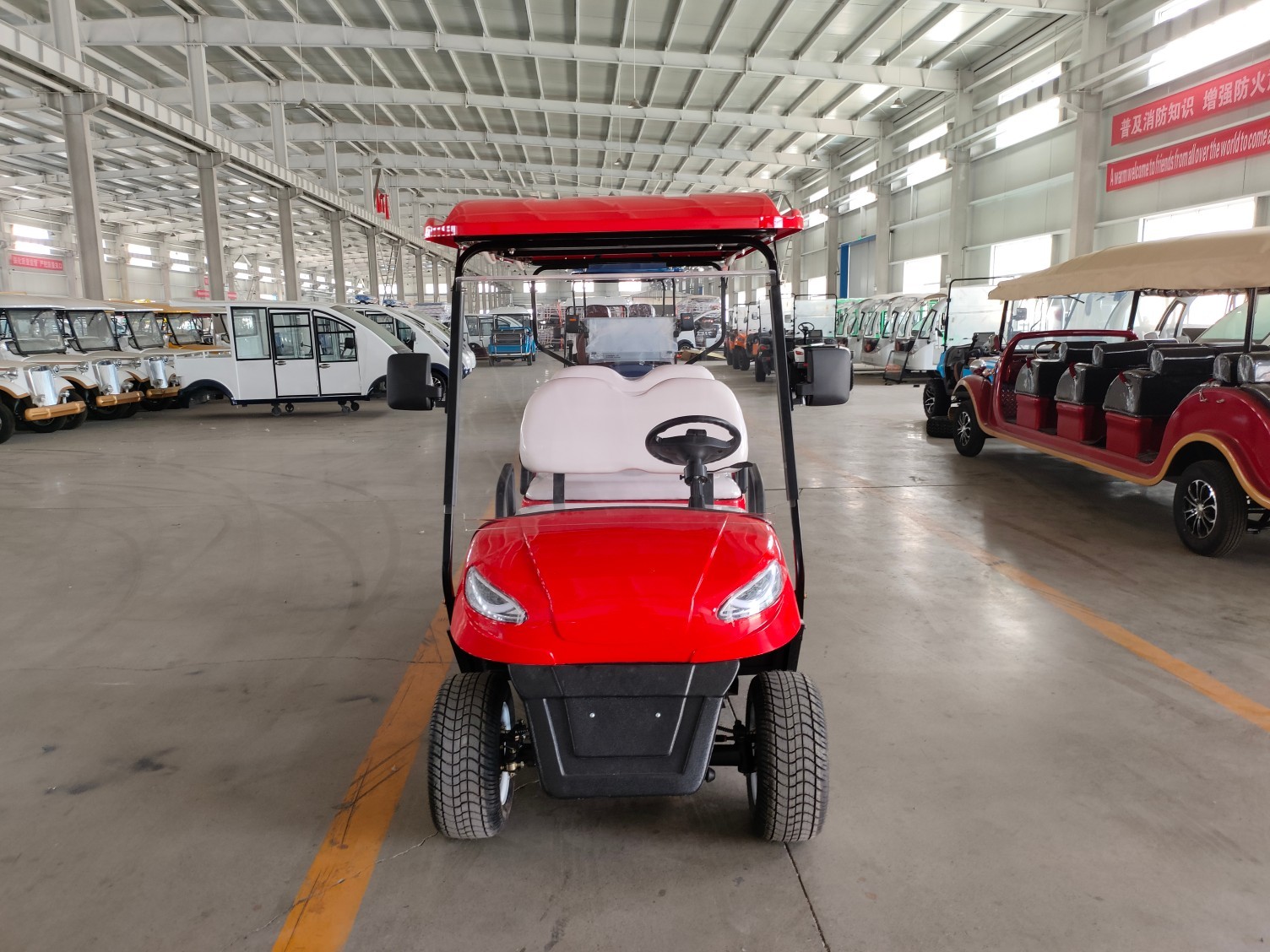 Cost-Effective Four-Seater Forward-Facing Electric Golf Cart With Customizable Colors Lead-Acid Battery And LED Lights