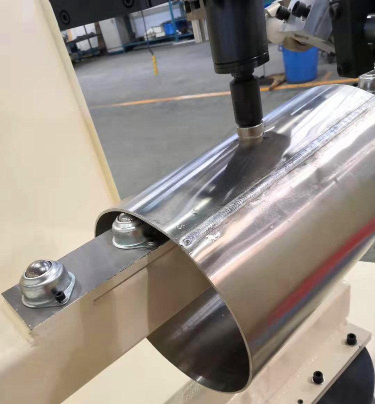 Steel Aluminium Tank Cylinder Nut Welding Machine Automatic For Manufacturing Plant