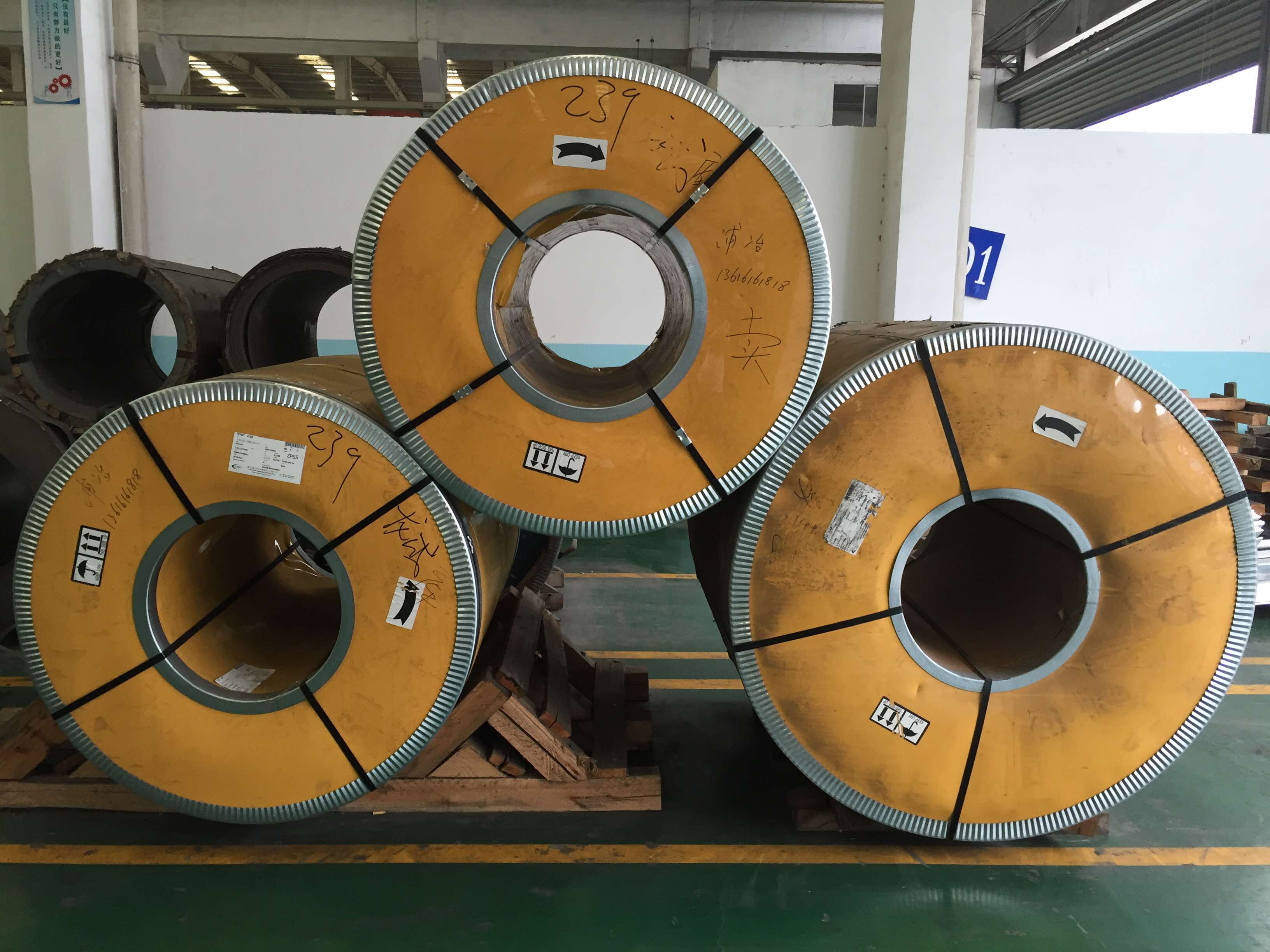 201 AISI Stainless Steel Cold Rolled Coils 20mm Thick Mirror Finishing