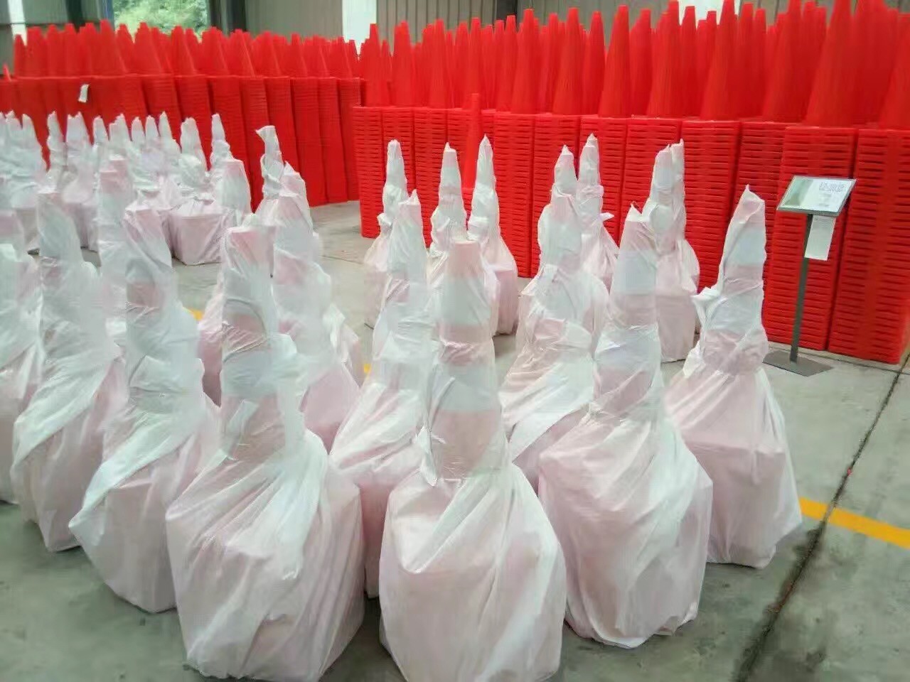 High Quality Cheap Plastic Traffic Cones,470Mm Pvc Traffic Cone