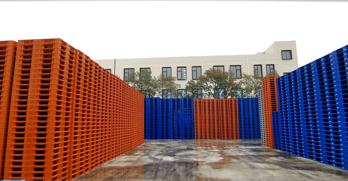 Heavy Duty industrial stackable plastic pallets Loading Capacity of 4T and 1T