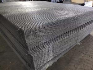 Wholesale 0.4mm 1/2&quot;*1/2&quot; Electric Galvanized Welded Wire Mesh Panel from china suppliers