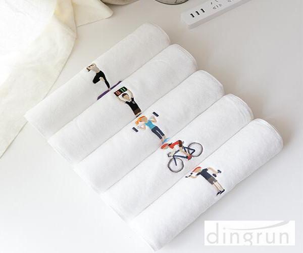 Cartoon Design Sweat Absorption Solid Color Custom Sports Towels For Adults