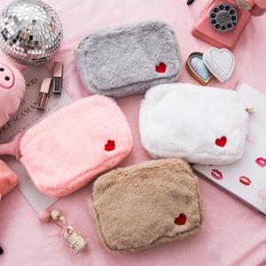 Wholesale Large Capacity Carry Lipstick Pouch Bag Zipper Beauty Women Bag from china suppliers