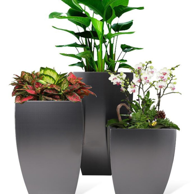 Outdoor vertical steel planter metal arc-shaped big flower pot