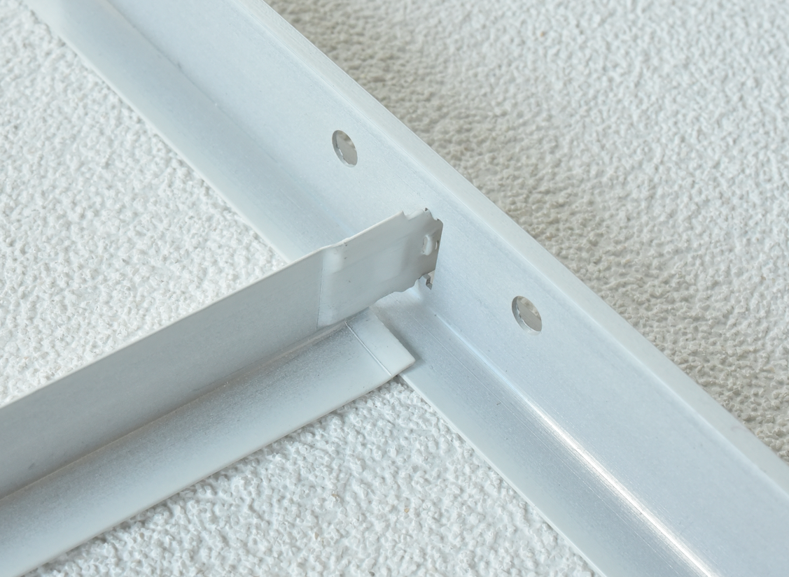 T-Shaped Steel Material Baking Paint Keel Suspended Ceiling In Traditional Design Style