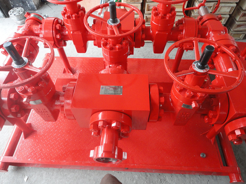 High Pressure Hydraulic Choke Manifold Oil And Gas Drilling Equipment 3 1 / 8" X 5000 Psi