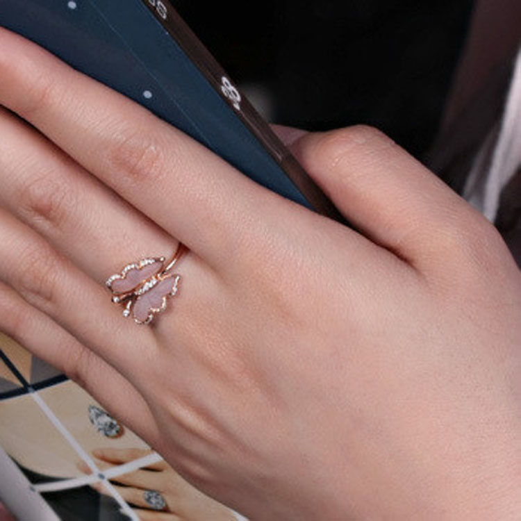 18K Rose Gold Rose Quartz Butterfly Shpe Diamonds Ring for Women Gift (GDR005)