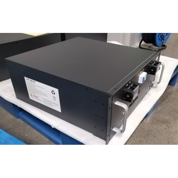 51.2V Off Grid Solar Battery long cycle 5KW Energy Storage Lithium Battery module
