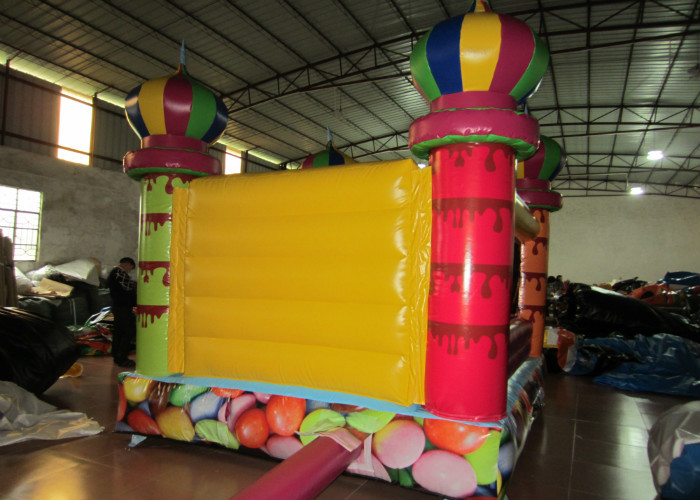 Small inflatable bouncer with net around / inflatable ball pool bouncer colourful inflatable mini balloon jumping house