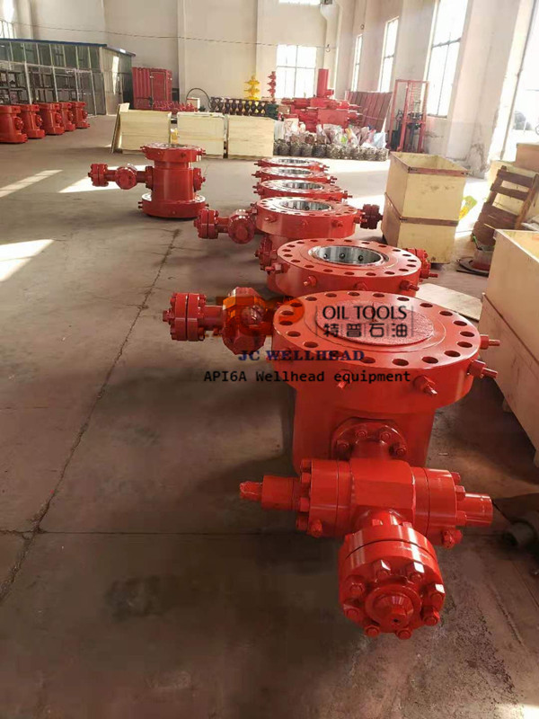 Wellhead Equipment Braden Head 20 3/4" 3M Flanged Top API 6A
