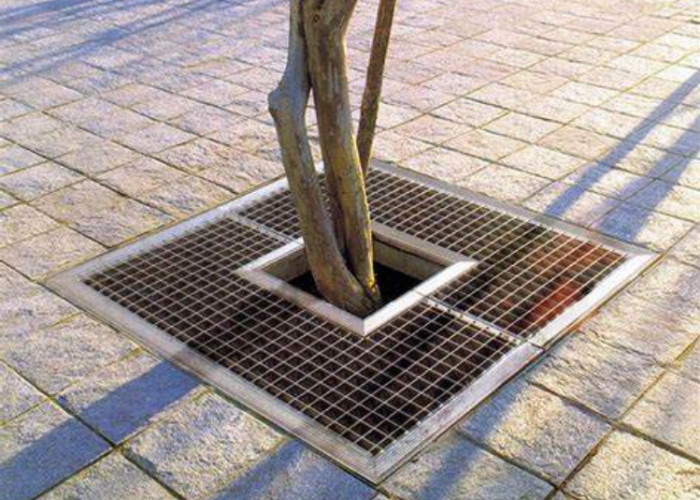 Customized Modular Steel Walkway Grating Panels Low Maintenance Anti Slip Decking