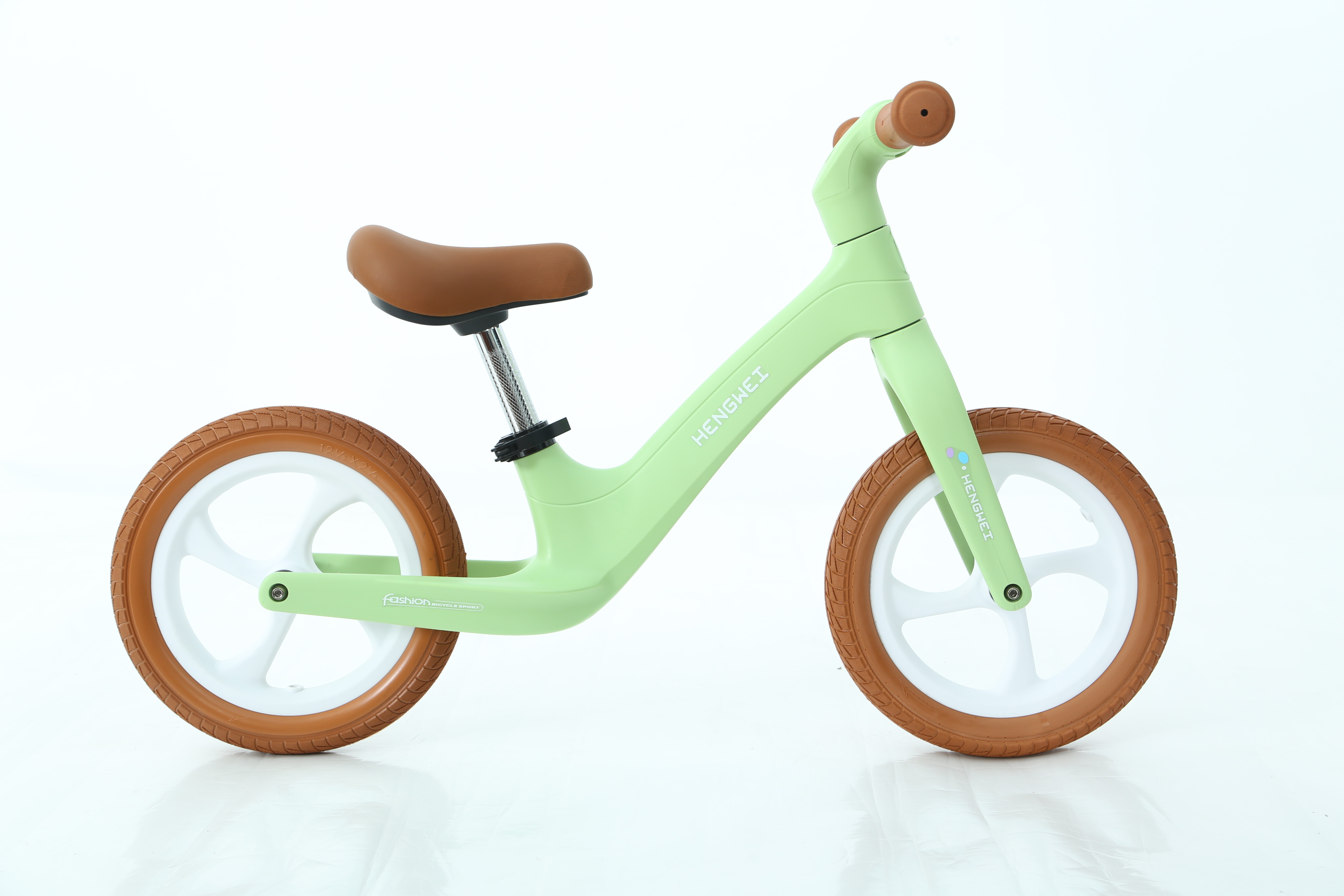 Nylon Frame Balance Running Bike For Children 2-5 Years Old High Durability
