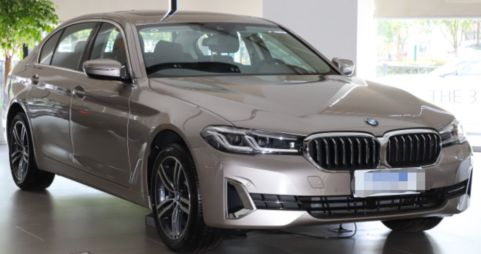 BMW 5 Series Gasoline 2023 530Li Lingxian Haohua Package 4 door 5 seats sedan medium and large car