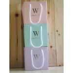 W Letter UV Printing Recycled Printed Paper Bags 10*10*10CM