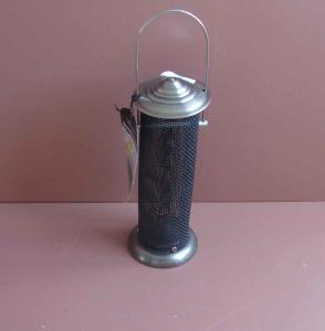 Wholesale Unique China Style OEM ODM All Metal Bird Feeders Corrosion Resistance from china suppliers