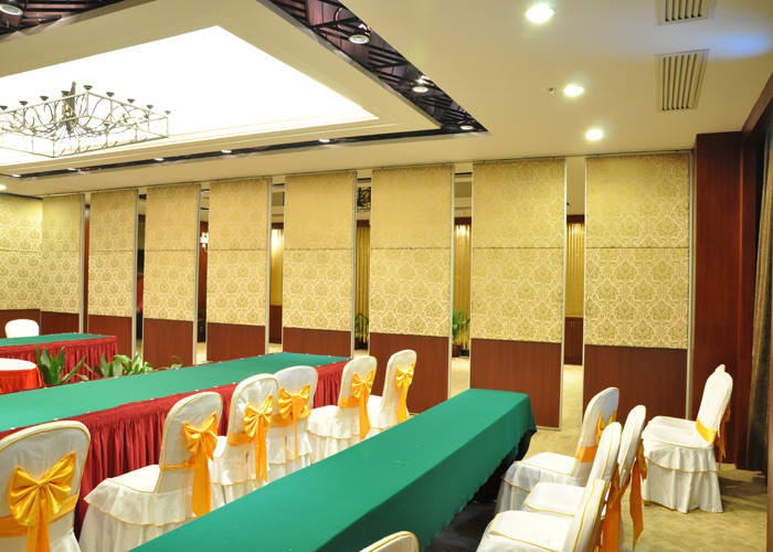 Folding Partition Walls Removable Soundproof Room Divider Operable Partition Wall For Conference Center