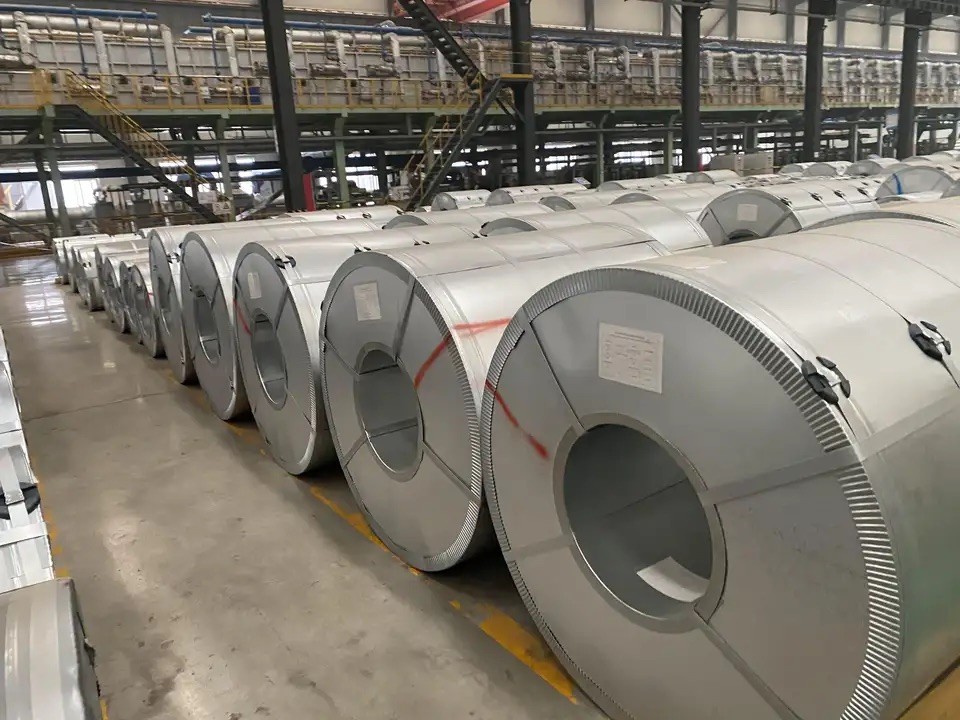 Prepainted Galvanized Steel Coil 610 mm Coated Colorful And Attractive Finishes