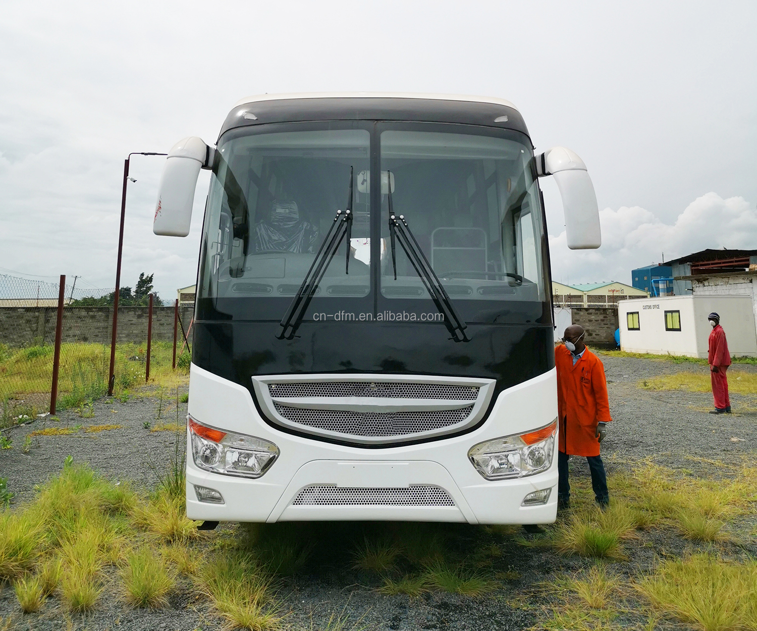 59 Seats Luxury Coach Bus for Public Transportation Diesel Fuel Type and Reading Lamp