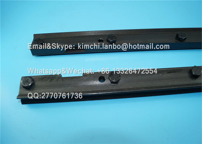 SM52 blanket board clamp pair HD high quality printing machine parts