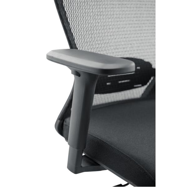 Functionality Swivel Executive Office Chair With Smooth Casters And Headrest