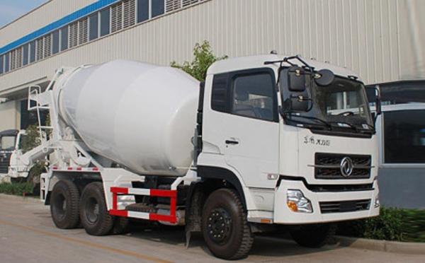 Professional Concrete Mixer Truck Capacity 8m3 6X4 Drive Mode With LHD / RHD