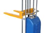 EF Semi-Electric Hydraulic Stacker With Low Profile Forks Capacity 400Kg
