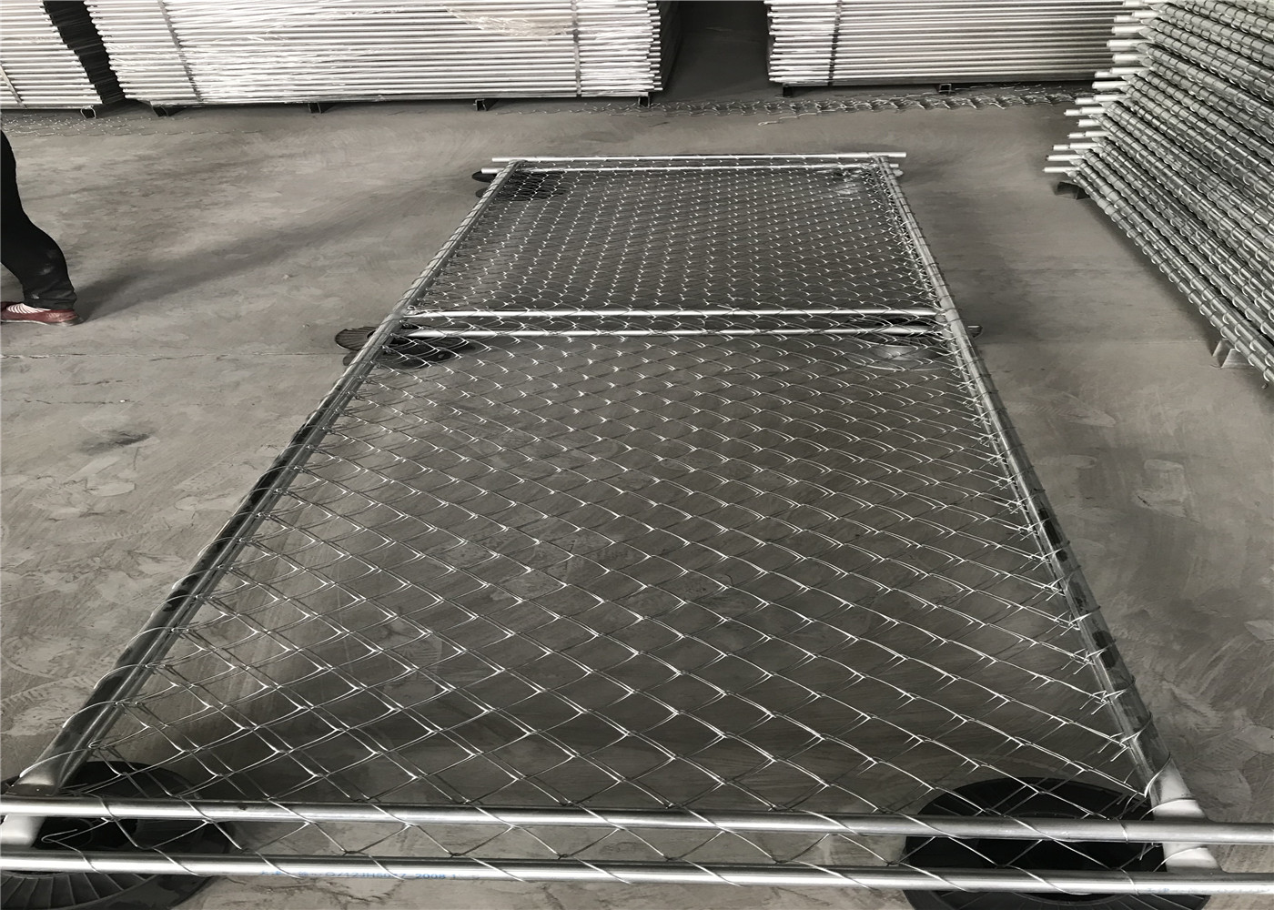 6'x12' Chain Link Fence Panels 1⅝"(41.2mm) Cross Brace Tube Chain Mesh 2-1⁄8”x2-1/8”/54mmx54mm Diameter 11gauge wire