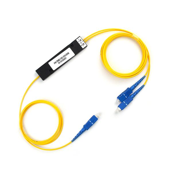 Yellow FTTH Fiber Optic Splitter Pigtail Type SC UPC 1x2 Plc Splitter