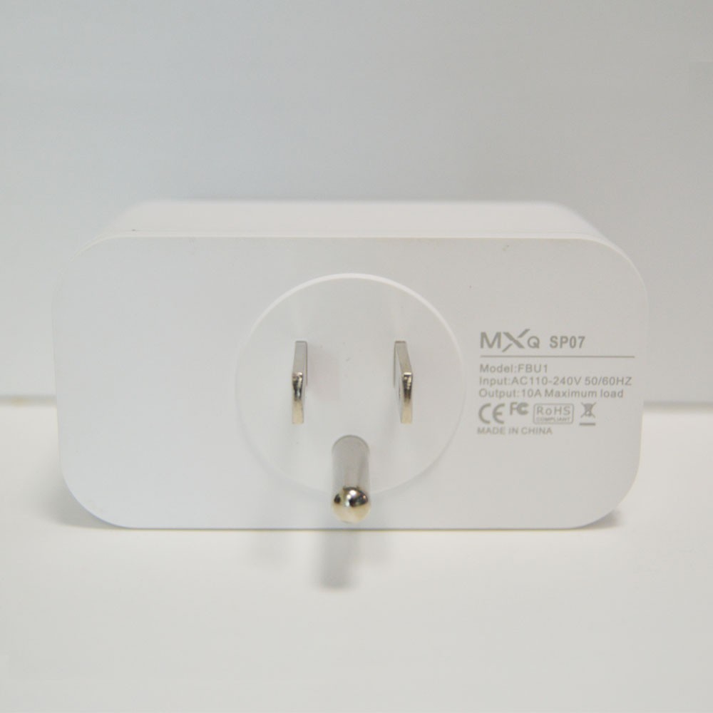 Commercial Wifi Controlled Plug , Wifi Smart Power Plug ABS Flame Retarding Material
