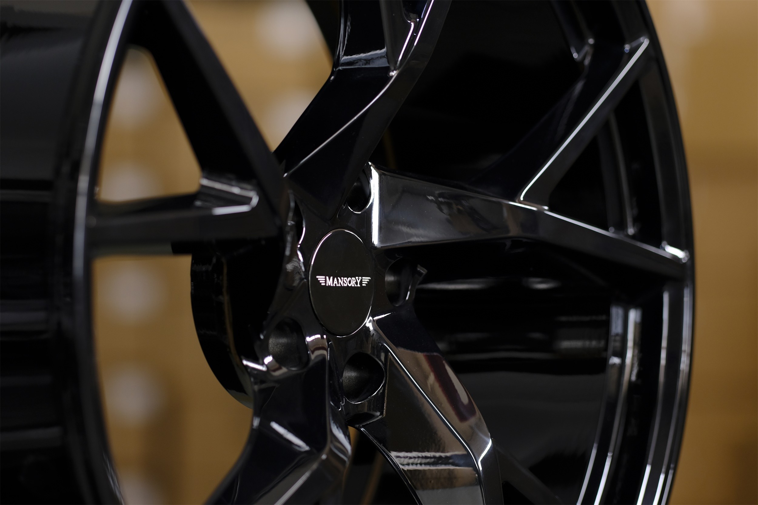 Custom 24x10 24x12 Inch Cnc Machining Forged Alloy Wheels For Mansory URUS