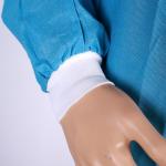 SMS Nonwoven Disposable Isolation Gowns , Unisex Disposable Dressing Gowns