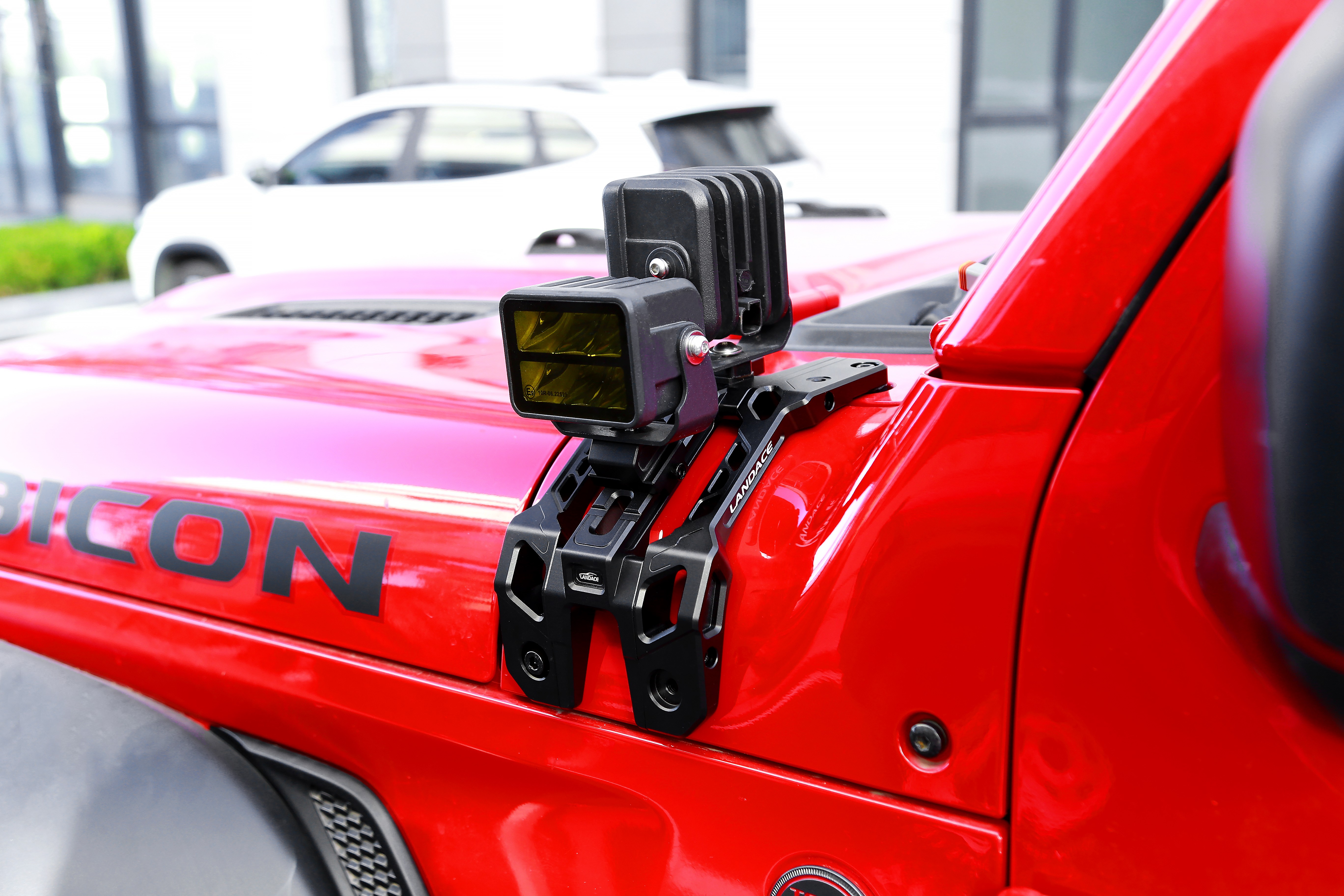 Jeep JL Sahara A Pillar Driving Light Mounting Bracket with High- LED Light Bracket
